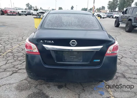 2013 Nissan Altima 2.5 S z USA, uszkodzony, nr VIN 1N4AL3AP7DC199423